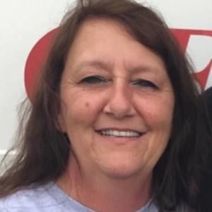 Meet your Posher, Connie